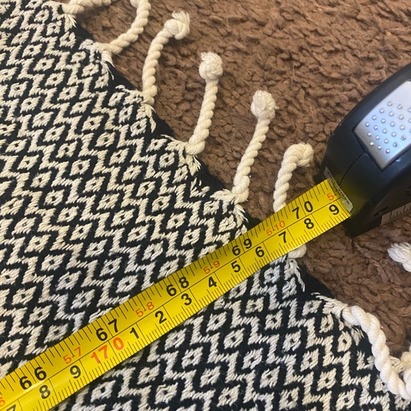 Shawl Wrap Throw Scarf Soft Tapestry Table Cloth BLACK WHITE Thick Cotton - Picture 4 of 6